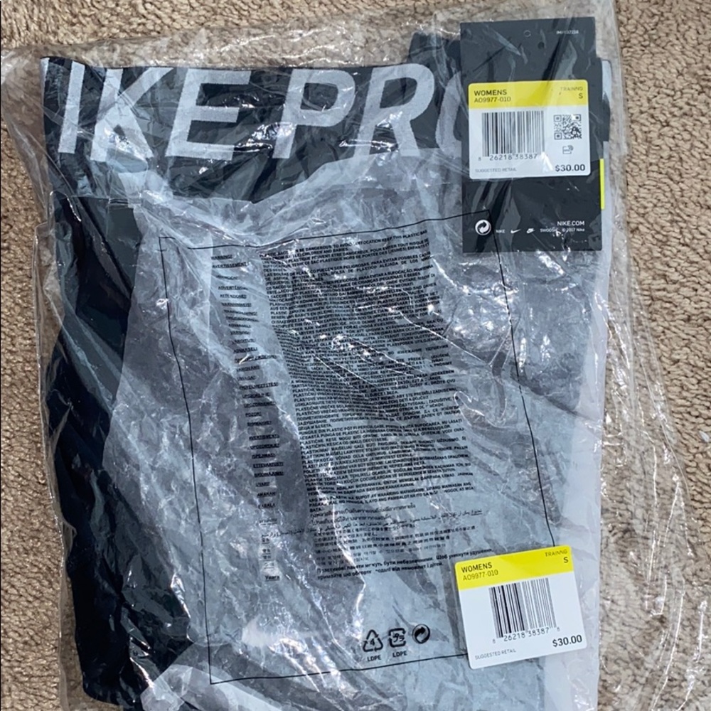 Black nike workout shorts